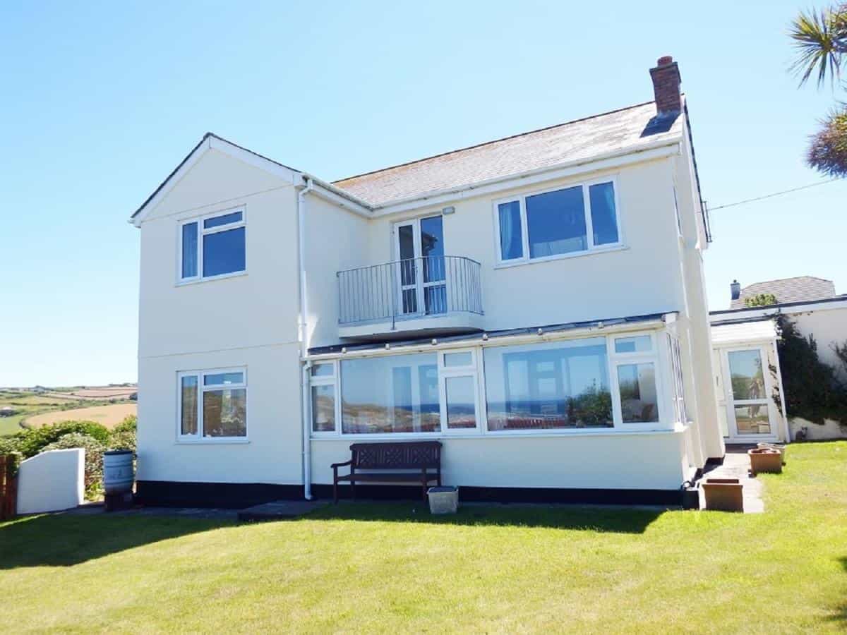 Fairlee, Perranporth